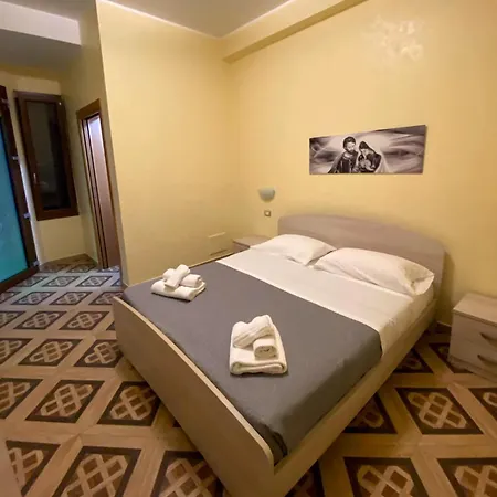 B&B La Rosa Dei Venti 토레 라필로